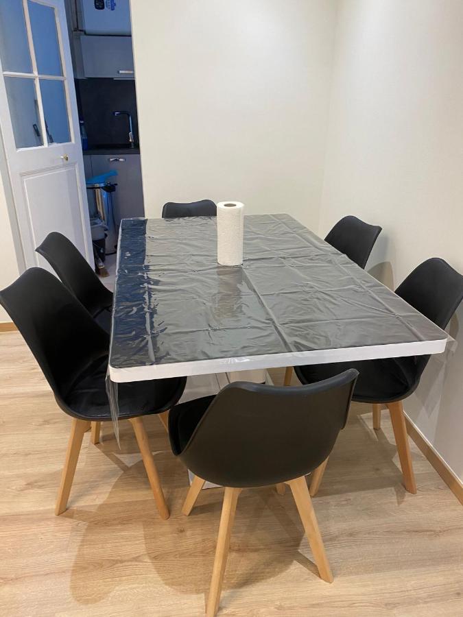 Grand F4 De 71M2 Pour 6 Personnes En Plein Centre Ville Arpajon Kültér fotó